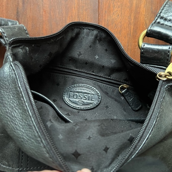 Cross body bag by Fossil - Picture 8 of 13